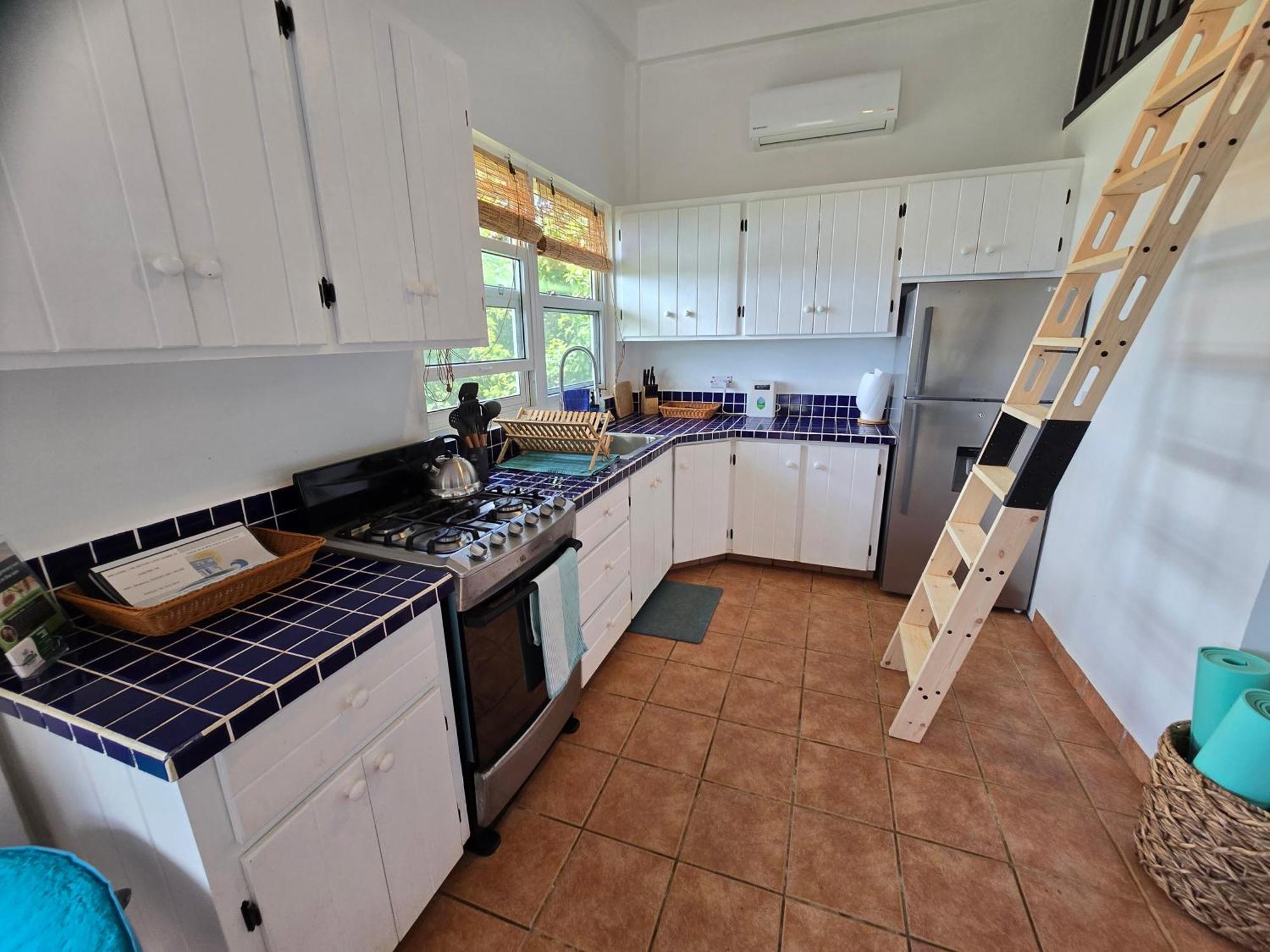 Appartamento Hodges Bay House Calibishie Esterno foto